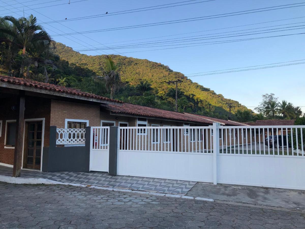 Hotel Pousada Nosso Cantinho Ubatuba Exterior foto